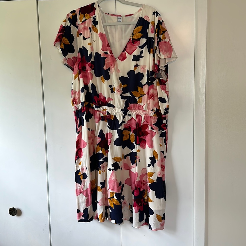NWT floral Old Navy mini dress XXL